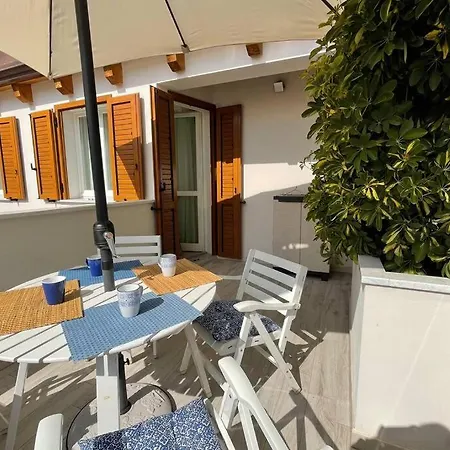 Free Private Parking, New Apartament