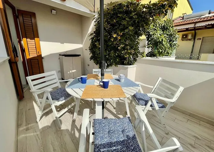 Apartment Free Private Parking, New
