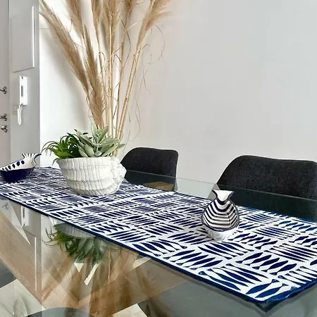 Free Private Parking, New Apartman *