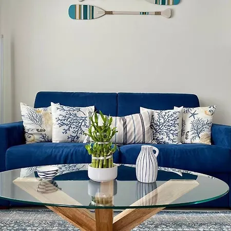 Apartman Free Private Parking, New *