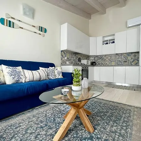 Free Private Parking, New * Alghero