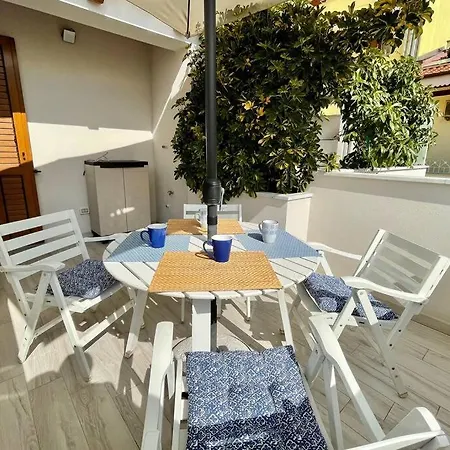 Apartmán Free Private Parking, New